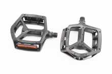 Педали BMX 9/16" (111.5x102x22mm) алюминиевые, чёрные VB-249DU Заводской стандарт OEM