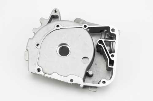 Крышка двигателя правая 50cc (под щуп)