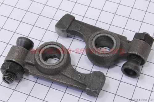 Коромысло клапана к-кт 2шт R175A/R180NM (с болтами)
